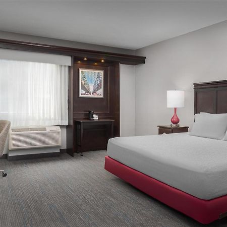 Hampton Inn & Suites Omaha-Downtown Ngoại thất bức ảnh