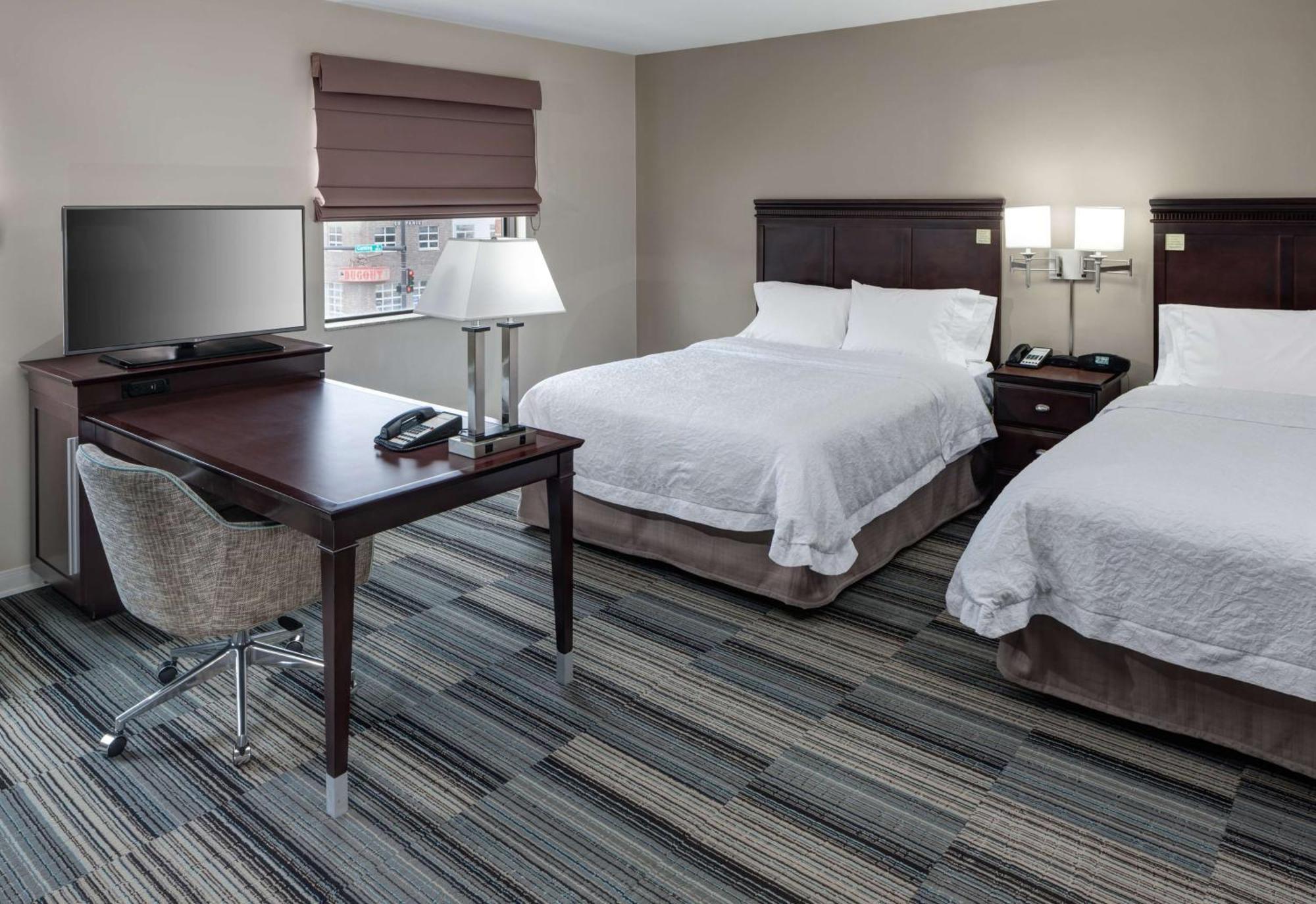 Hampton Inn & Suites Omaha-Downtown Ngoại thất bức ảnh