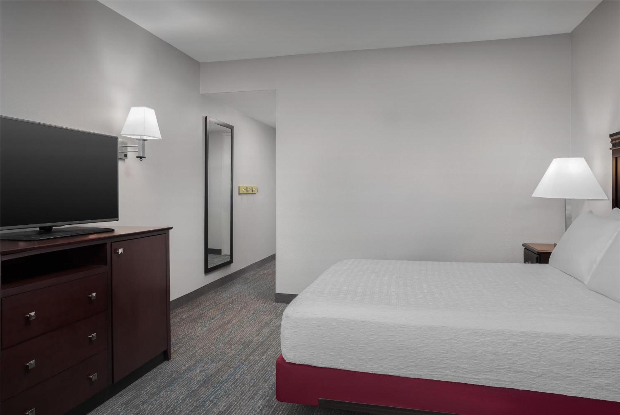 Hampton Inn & Suites Omaha-Downtown Ngoại thất bức ảnh