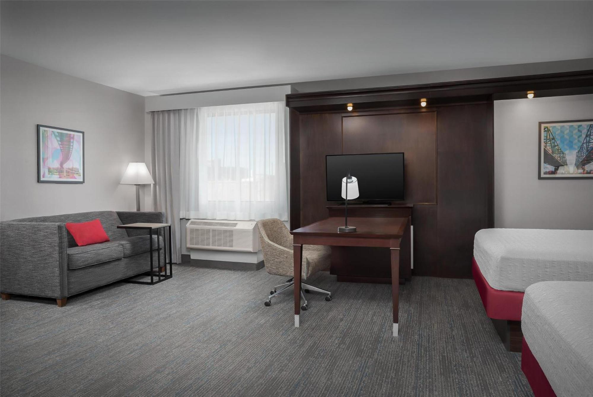Hampton Inn & Suites Omaha-Downtown Ngoại thất bức ảnh