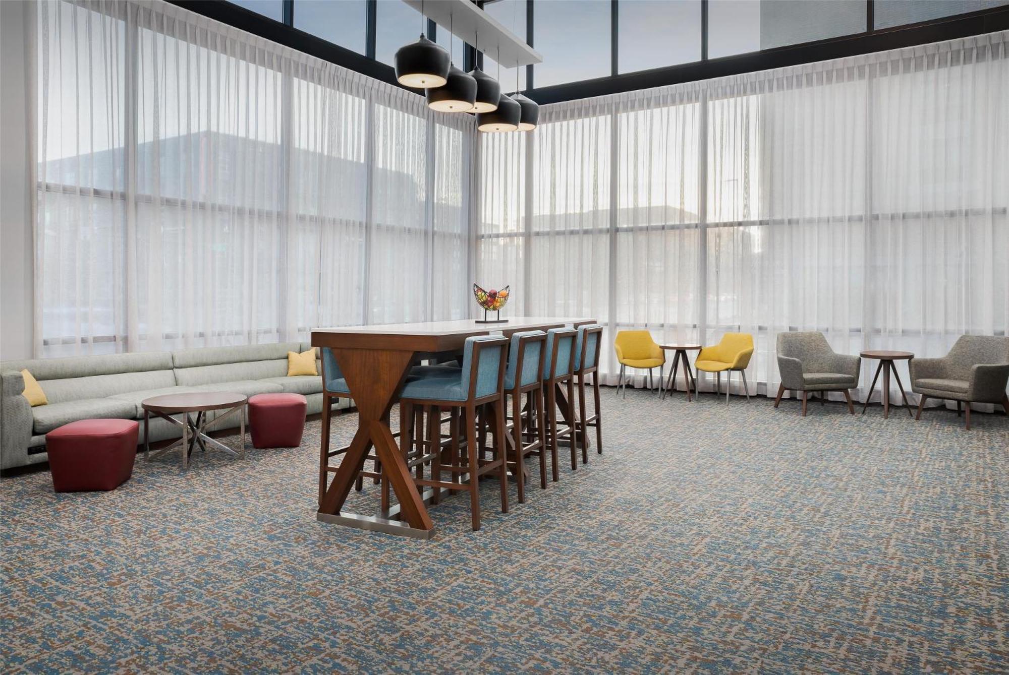 Hampton Inn & Suites Omaha-Downtown Ngoại thất bức ảnh